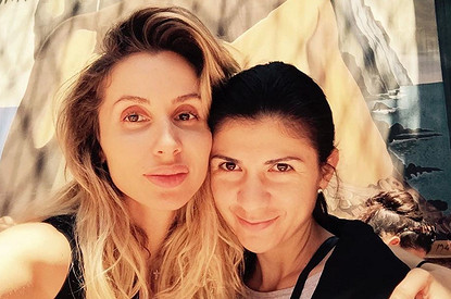 «Люди, жгите!»: продюсера Светланы Лободы рассмешили комментарии под новым фото певицы (видео)