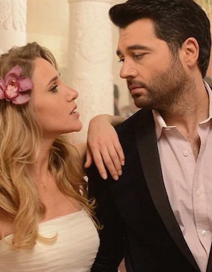 Алексей Чумаков объяснил, почему публично не признается в любви Юлии Ковальчук