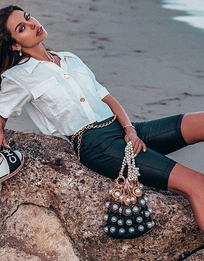 Как носить велосипедки, чтобы выглядеть стильно, а не пошло: 6 модных приемов