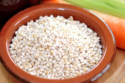 Перловка: польза и вред для организма (поможет похудеть, но содержит глютен)