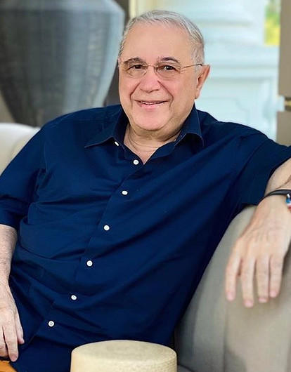 Евгений Петросян продает квартиры в Сочи, чтобы не видеться со Степаненко