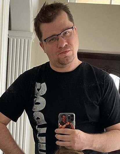 «Бомбануло»: Гарик Харламов оправдался за озвучку Волка из перезапуска «Ну, погоди!»