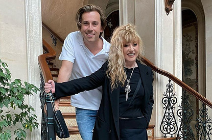 Стало известно, сколько Пугачева и Галкин тратят на обучение детей в частной школе