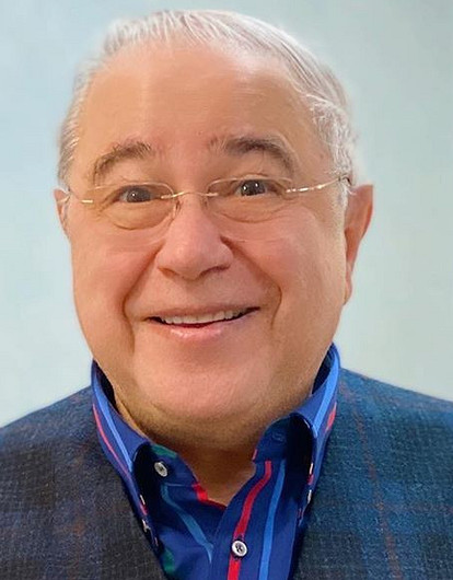 «Прячет жену от нас»: соседи Петросяна рассказали о странном поведении юмориста