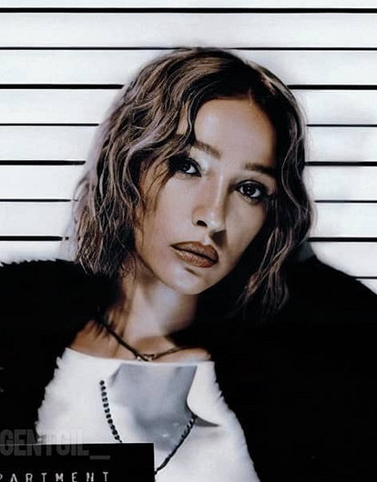 «Эксперимент и никакой пошлости»: Настя Ивлеева поругалась с подписчиками из-за «неприличной» фотосессии