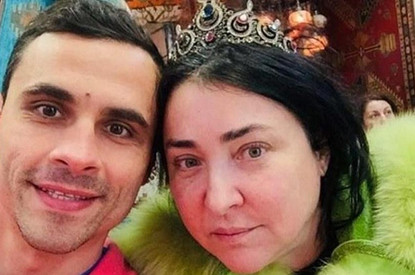 «Зубов вообще нет»: экс-супруг Лолиты потратил 800 тысяч на пластические операции