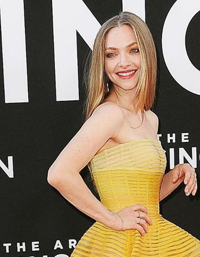 Аманда Сейфрид во второй раз стала мамой после тайной беременности