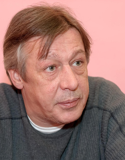 Михаил Ефремов сочинил стих памяти курьера, которого сбил в смертельном ДТП