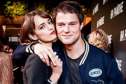 СМИ: Данила Козловский бросил Зуеву ради Акиньшиной