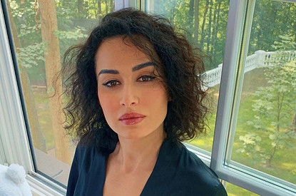 «Стыдно? Нет»: Тина Канделаки выложила архивные откровенные снимки