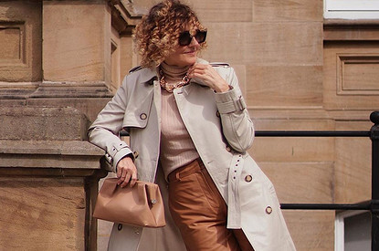 7 вещей, которые помогут выглядеть моложе женщинам 50+