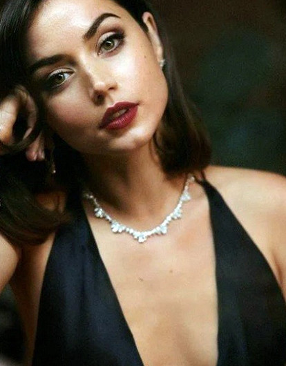 Девам нужно быть внимательнее к своим детям, а Водолеям — к здоровью: гороскоп для всех знаков Зодиака с 11 по 17 января