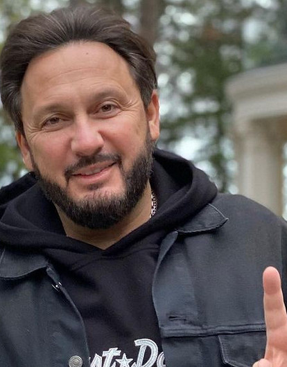 Стаса Михайлова обвинили в присвоении миллиона рублей