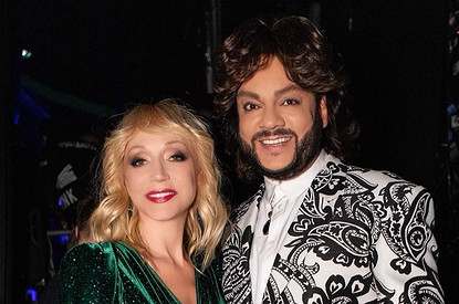 Филипп Киркоров и Кристина Орбакайте поплавали с акулами и свиньями на Багамах (видео)