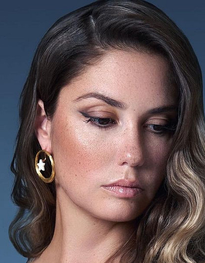 «Не заслуживаю быть рядом»: Агата Муцениеце вспомнила о минусах брака с Прилучным