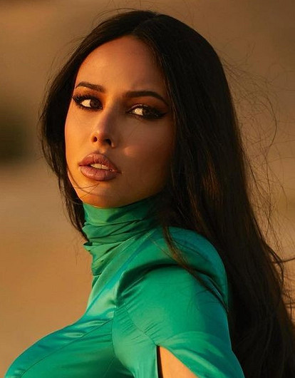 Анастасия Решетова ответила на критику Ксении Собчак из-за пения (видео)