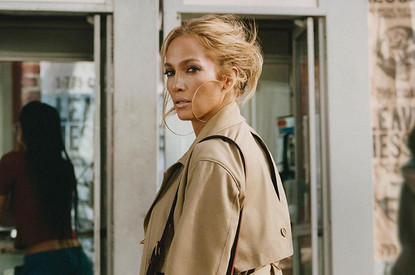 «Тонны ботокса»: Дженнифер Лопес ответила на обвинения в увлечении уколами красоты