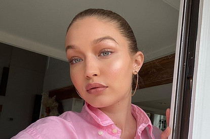 «Тошнило за кулисами»: Джиджи Хадид рассказала, как узнала о беременности