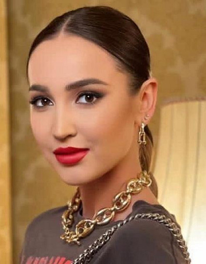 Ольга Бузова отметила день рождения в копии платья Анастасии Костенко (видео)