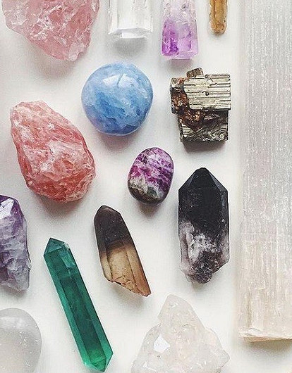 Как за каменной стеной: выбираем талисман по знаку Зодиака