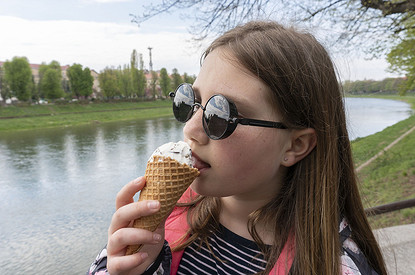 «Он ест одни сладости»: формируем у ребенка правильные пищевые привычки