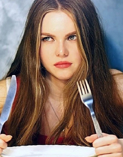 Коварный голод: 4 неожиданных причины, из-за которых постоянно хочется есть