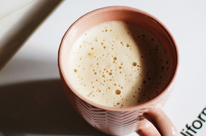 Питьевой коллаген: как его принимать и есть ли вообще в этом смысл