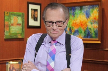 Вдова Ларри Кинга назвала истинную причину его смерти (и это не коронавирус)