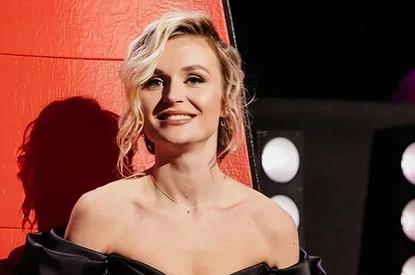 СМИ: Полина Гагарина улетела на Мальдивы с новым возлюбленным