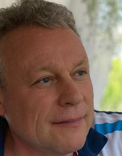 Оливье через окно и холодец от мэра Ялты: Сергей Жигунов рассказал о том, как встретил Новый год в больнице