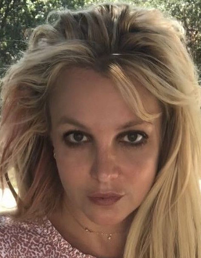 «Прыгает от радости»: стала известна реакция Бритни Спирс на отстранение отца от опеки