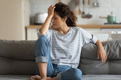 Повышенный пролактин у женщин: чем это может быть опасно и что делать