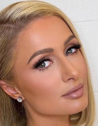 Пэрис Хилтон устроила гламурный девичник в Лас-Вегасе