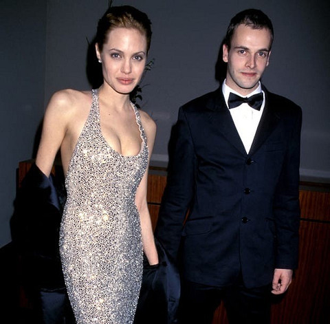 Неожиданно: Анджелина Джоли замечена в компании экс-супруга