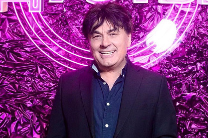 Заразившийся коронавирусом Александр Серов находится в тяжелом состоянии