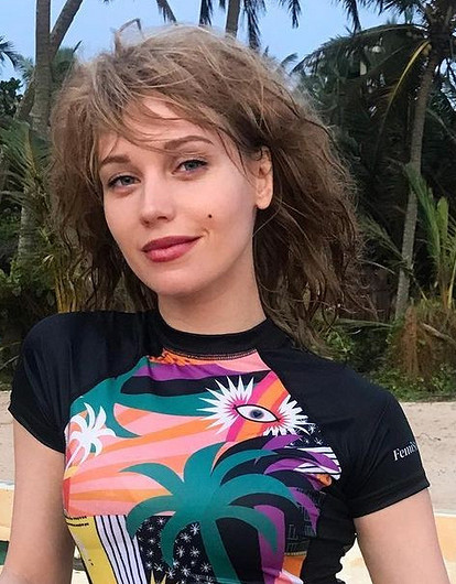 Кристина Асмус познакомила своего таинственного возлюбленного с семьей