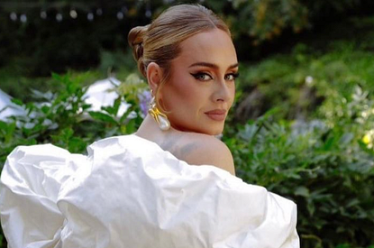 «Это было очень тяжело»: певица Адель о разводе с мужем