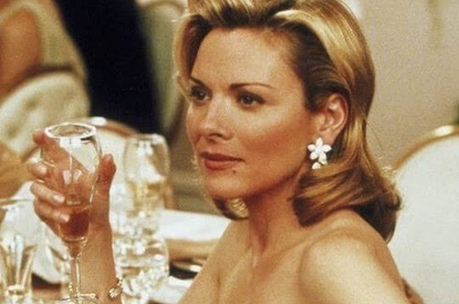 «Не хочет поддерживать это шоу»: Ким Кэтролл о том, почему не вернулась в сериал «Секс в большом городе»