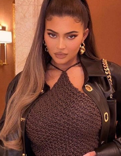 Злоумышленник проник в дом Кайли Дженнер и пытался его взорвать