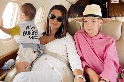 «Отлетела на расстояние двух столов»: дочь Кати Жужи попала в больницу с сотрясением мозга