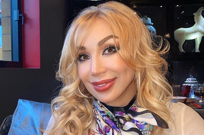 Муж Марии Распутиной заявил, что ее дочь ударила маму и сбежала на шоу Малахова