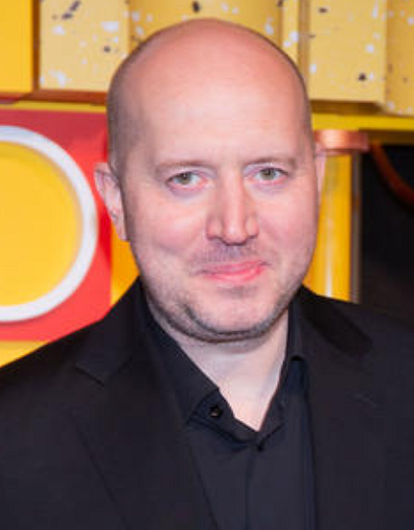 «Нужно, чтобы дома кто-то ждал, а иначе можно сойти с ума»: Сергей Бурунов о личной жизни