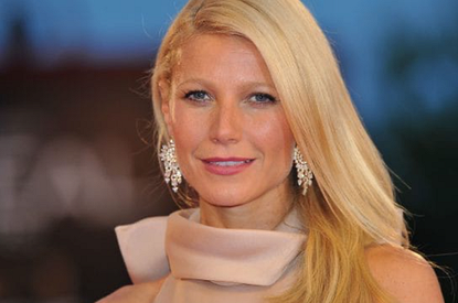 «Это было безумие. Мы чуть не умерли»: Гвинет Пэлтроу рассказала о родах