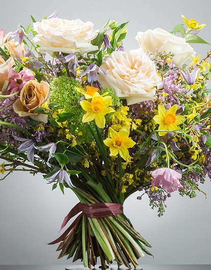 Шикарные цветы за 1500 рублей — реально: как собрать букет, который выглядит дороже своей стоимости