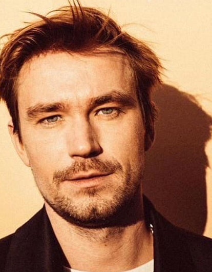 «Если ты востребован в России, то это не гарантирует успеха в Голливуде»: Александр Петров рассказал о творческих планах