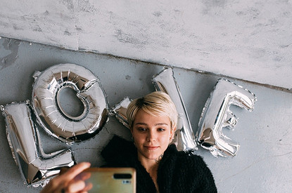 Как снимать себя на видео без страха: 10 способов, названных психологом