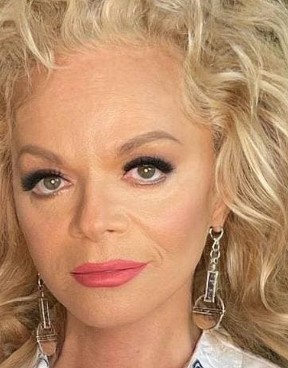 «Под давлением своего любовника Лариса меня уволила»: экс-супруг Долиной об отношениях с певицей