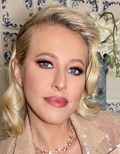 Ксения Собчак высмеяла «чипирование» Виктории Бони