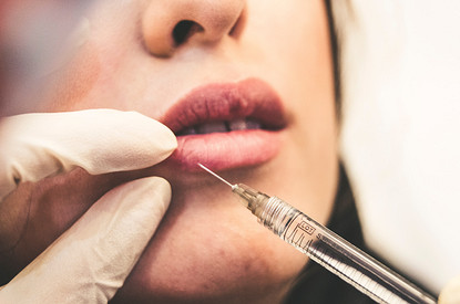 Когда лучше проводить косметические процедуры по знаку зодиака