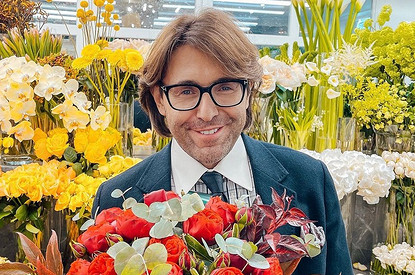 Андрей Малахов показал страстный поцелуй с Тиной Канделаки (видео)